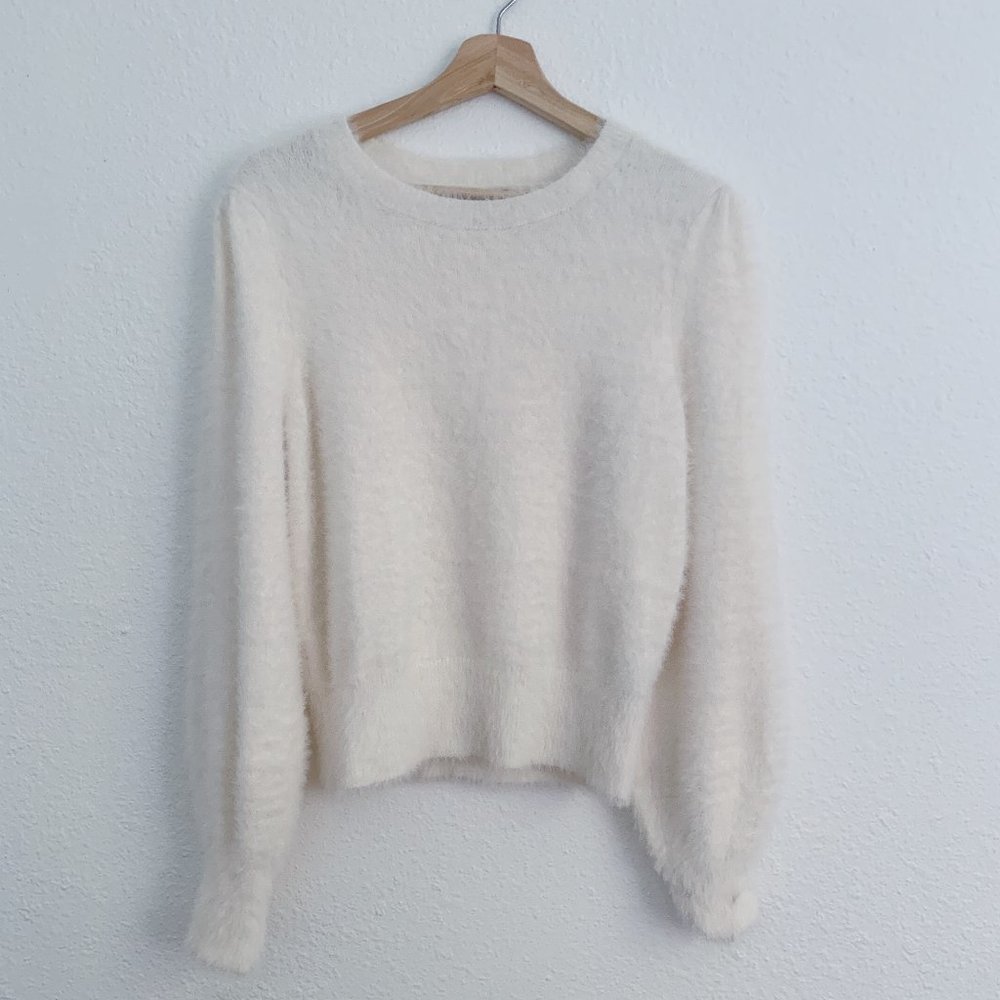 Banana Republic White Fuzzy Balloon Sleeve Cozy Sweater S - Picture 3 of 8